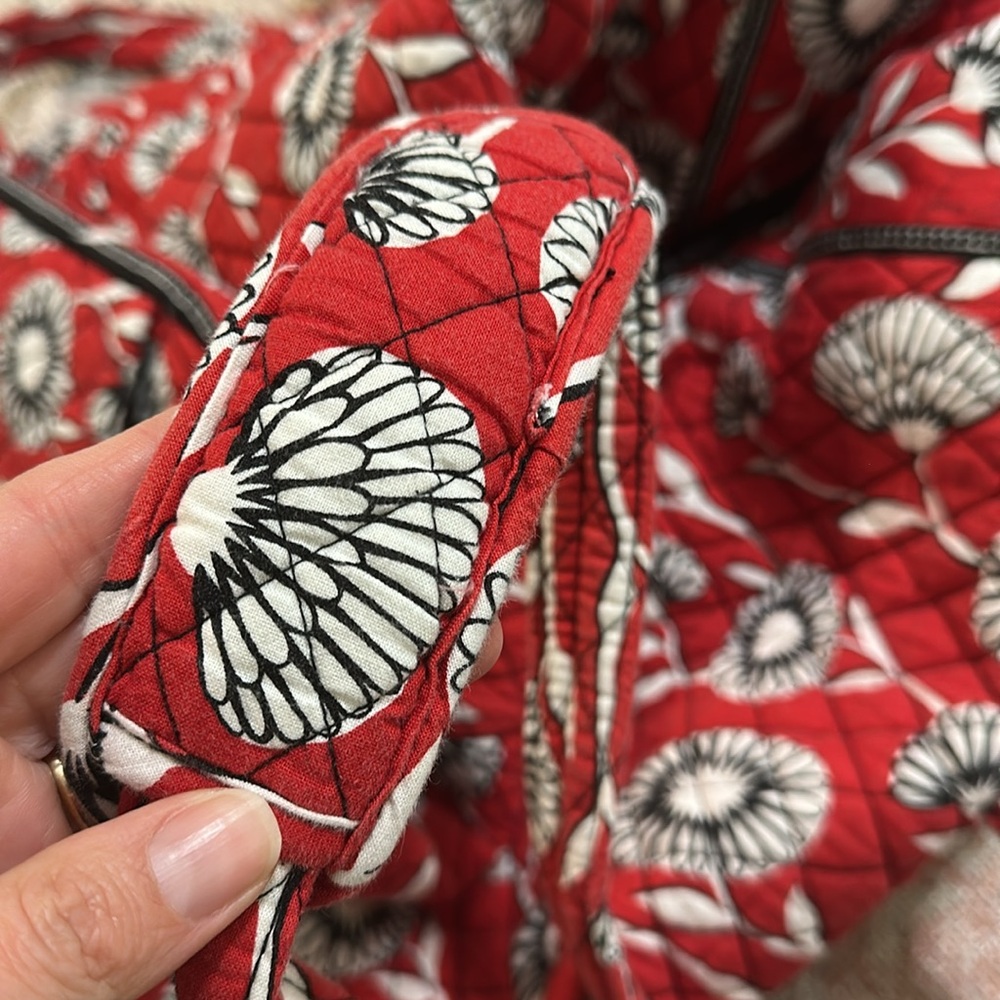 Vera Bradley Deco Daisy XL Duffel - Picture 3 of 3